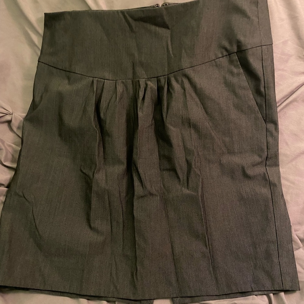 Express gray mini skirt- size 8